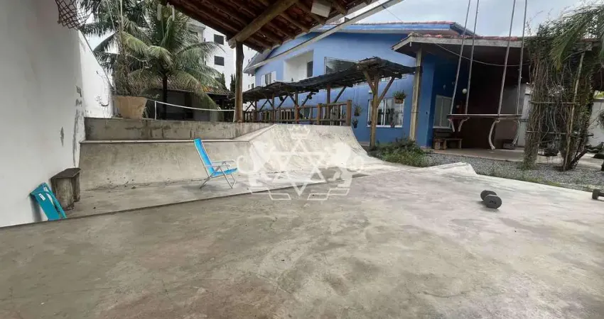 Casa Sobrado à Venda, Martim de Sá, Caraguatatuba, SP