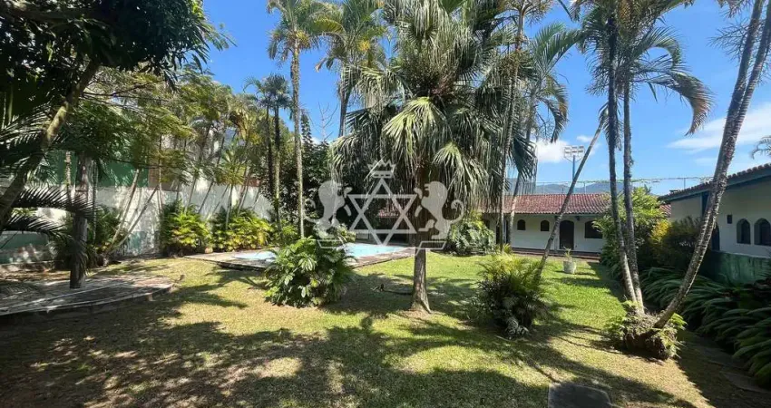 Prédio à venda na Rua Itaú, 384, Pontal da Cruz, São Sebastião