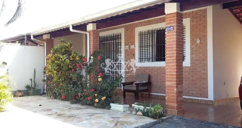 Casa à venda, 3 quartos, 1 suíte no centro, caraguatatuba, sp