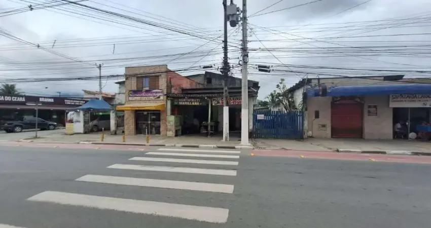 Casa a venda na avenida principal do travessao para fins residenciais ou comercial