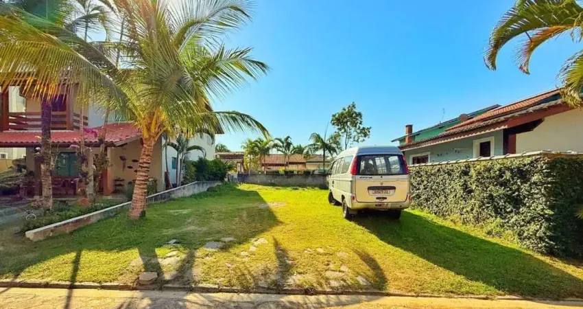 Terreno em condomínio fechado à venda na Praia da Enseada, São Sebastião