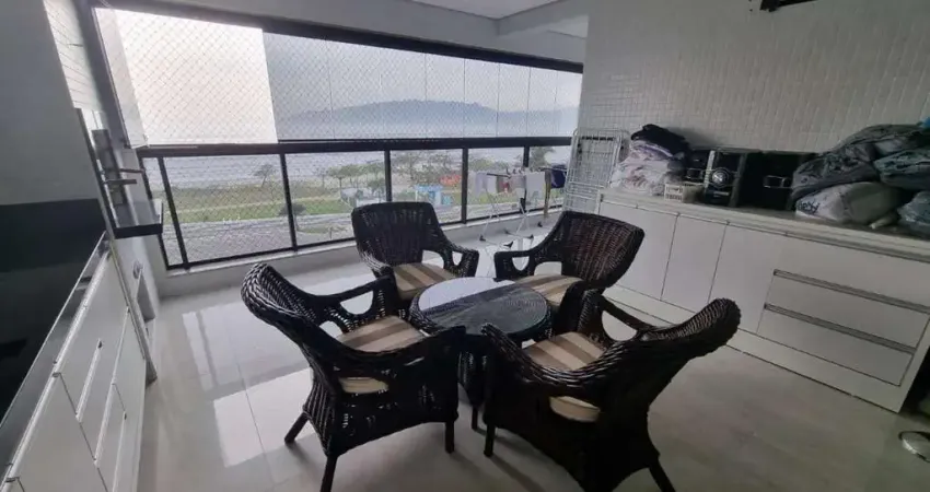 Apartamento com 3 quartos à venda no Indaiá, Caraguatatuba