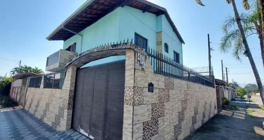 Sobrado espaco arejado e encantador com preco de ocasiao no porto novo - caraguatatuba-sp