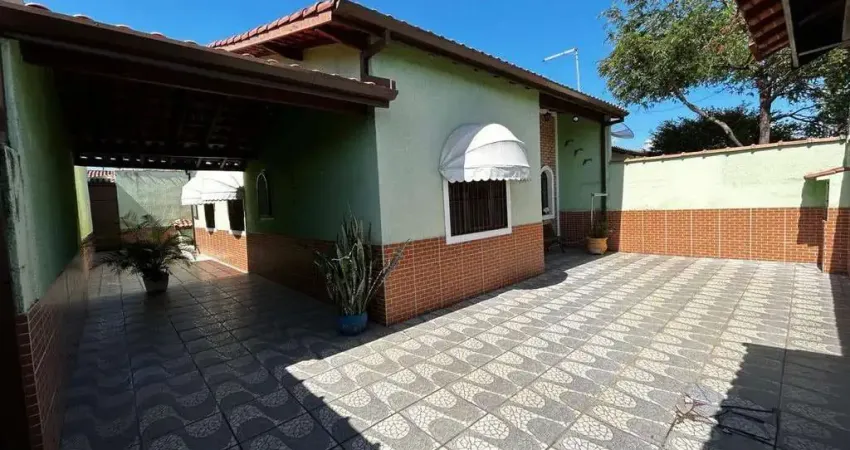 Casa a venda, 3 dormitorios sendo 1 suite com 215m2 at/ ac 107m2, praia das palmeiras, caraguatatuba, sp