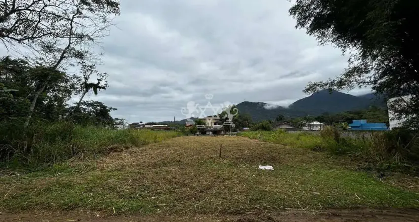 Terreno a venda, localizacao privilegiada com 384m2 no condominio mar verde ii caraguatatuba, sp.