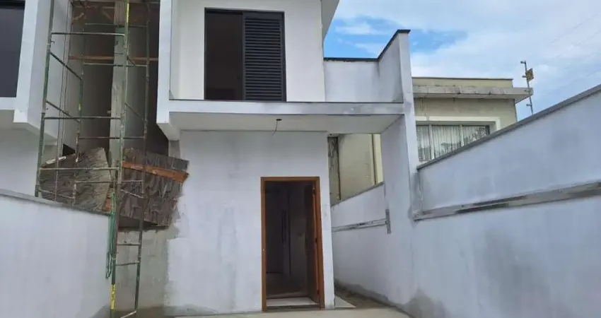 Sobrado novissimo a venda, proximo escola adventista , hospital regional e shopping serrar mar no bairro balneario recanto do sol, caraguatatuba, sp