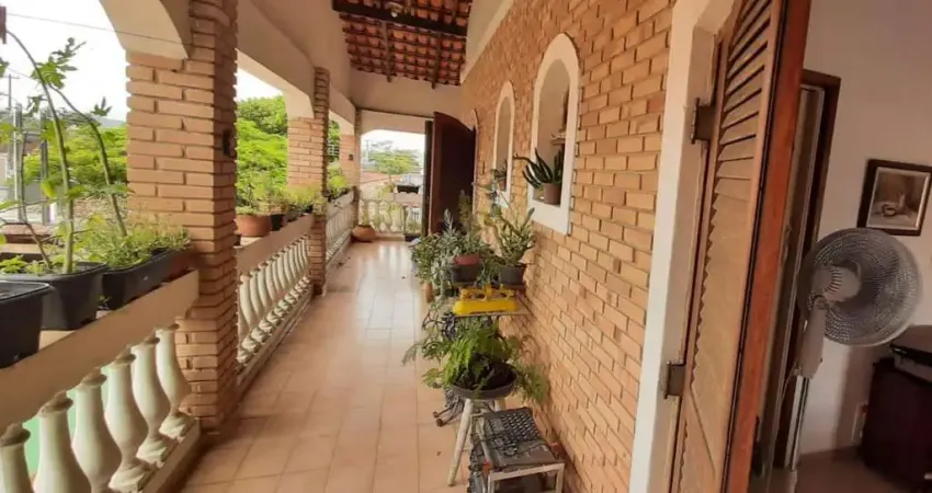 Sobrado + edicula a venda no jardim jaqueira, com entradas independentes - caraguatatuba, litoral norte de sao paulo - sp