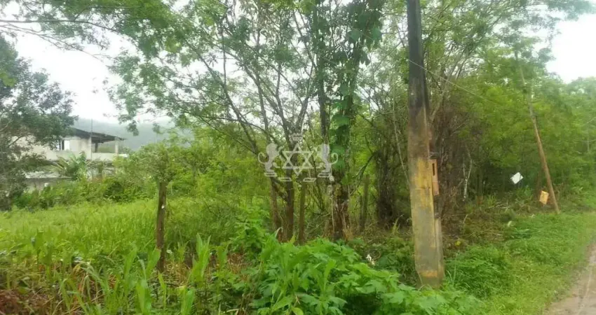 Terreno à venda no Massaguaçu, Caraguatatuba