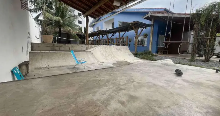 Casa com 5 quartos à venda no Martim de Sá, Caraguatatuba