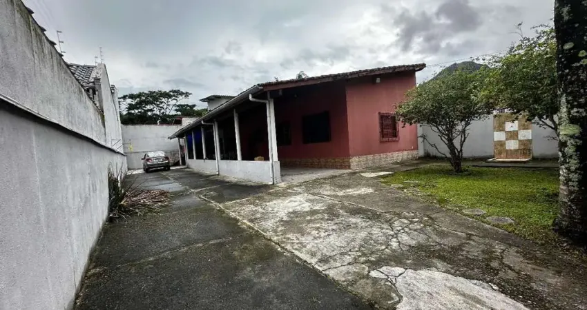Casa com 3 quartos à venda no Jardim Terralão, Caraguatatuba