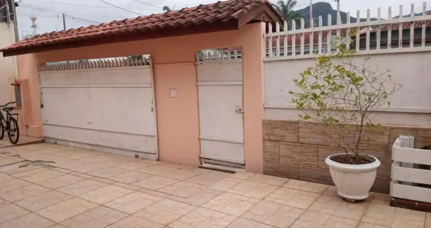 Casa com 4 quartos à venda no Jardim Primavera, Caraguatatuba