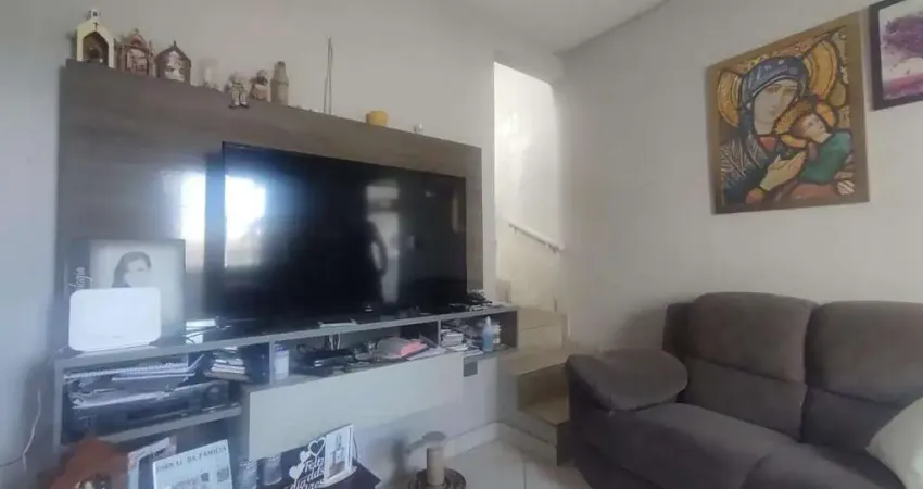 Otima oportunidade de sobrado a venda para morar ou investir c/ 184 m2 no bairro do tinga em caraguatatuba. agende a sua visita.