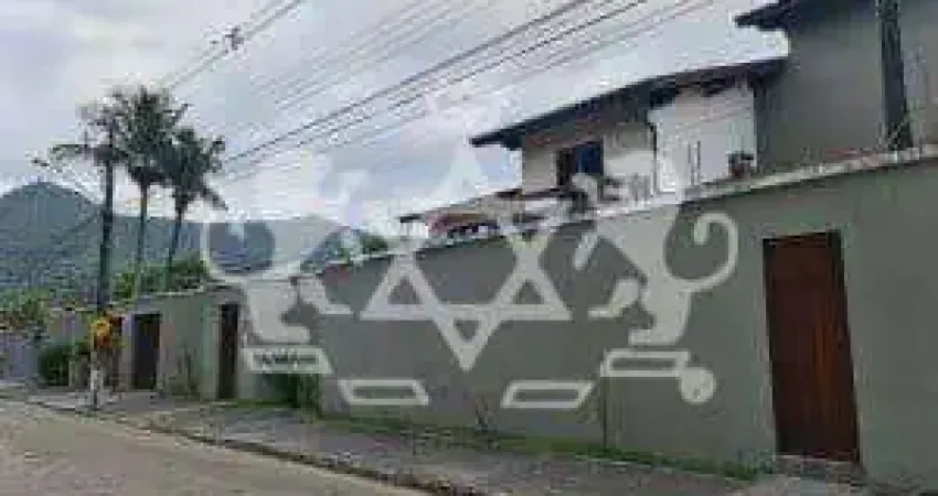 Casa com 5 quartos à venda no Martim de Sá, Caraguatatuba