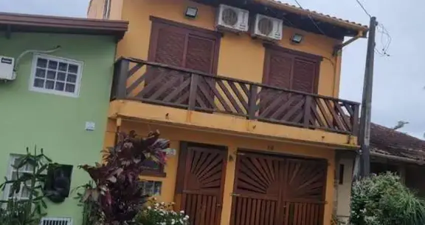 Casa com 2 quartos à venda no Delfim Verde, Caraguatatuba