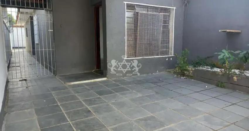 Casa para venda, com 2 dormitorios, localizada a poucos minutos da praia, porto novo -caraguatatuba sp