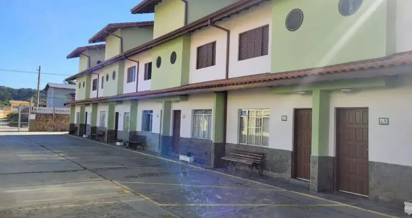 Casa com 2 quartos à venda no Martim de Sá, Caraguatatuba