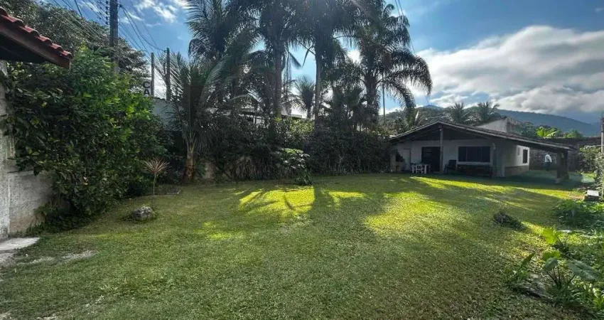 Casa com 2 quartos à venda no Martim de Sá, Caraguatatuba