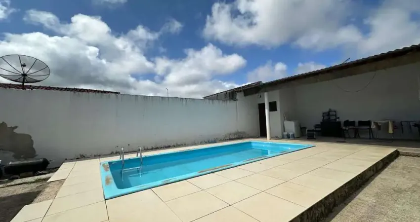 Casa com 2 quartos à venda no Martim de Sá, Caraguatatuba