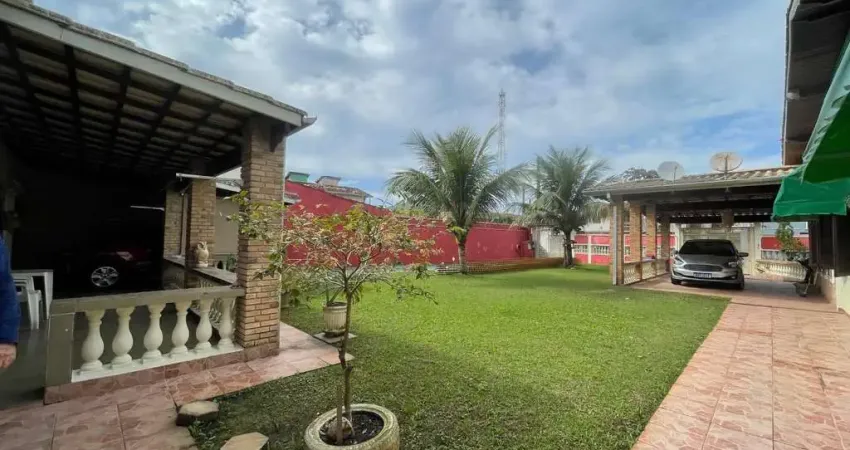 Belissima casa a venda na martim de sa, com 3 dormitorios, sendo 1 suite, hidro, edicula, piscina, 15 vagas de garagem, portao eletrico,