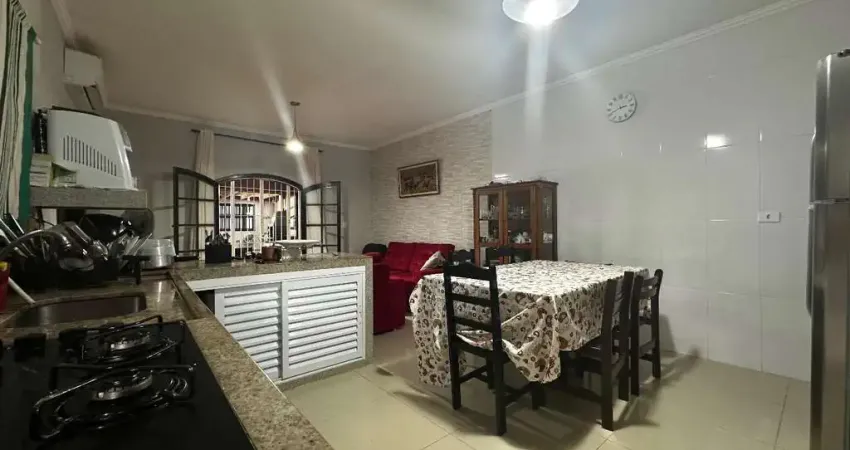 Casa com 4 quartos à venda no Jardim das Gaivotas, Caraguatatuba