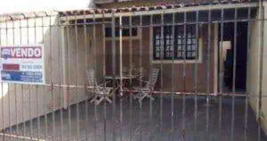 Casa com 1 quarto à venda no Tinga, Caraguatatuba