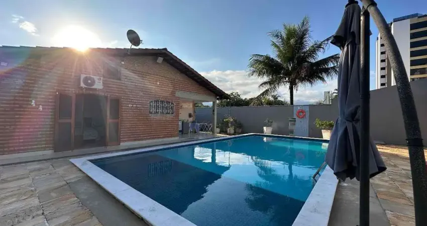 Casa com 5 quartos à venda no Jardim Arua, Caraguatatuba