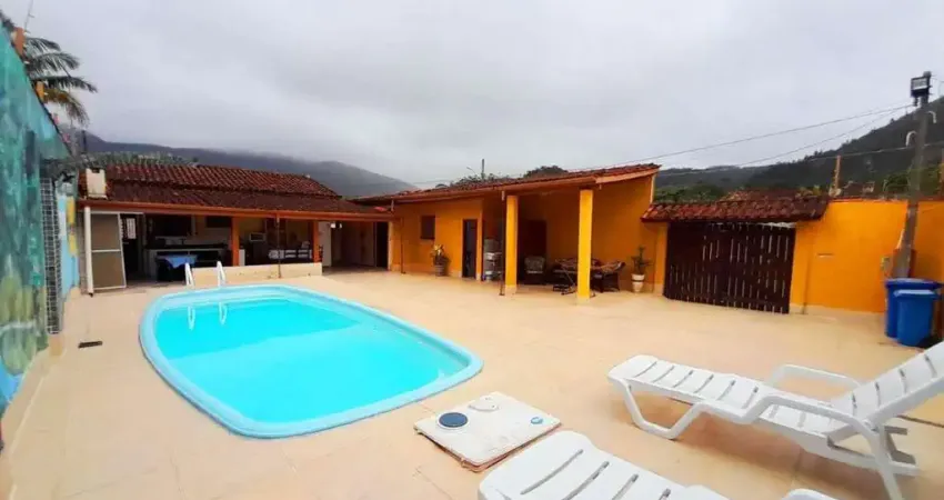 Otima oportunidade de imovel a venda para morar ou investir c/ 350 m2 no bairro da martim de sa em caraguatatuba. agende a sua visita.