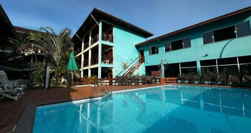 Pousada à venda em Ubatuba, SP - Praia Maranduba - 42 apartamentos - Próximo a praia