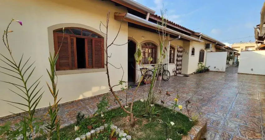 Casa em condomínio fechado com 2 quartos à venda no Martim de Sá, Caraguatatuba