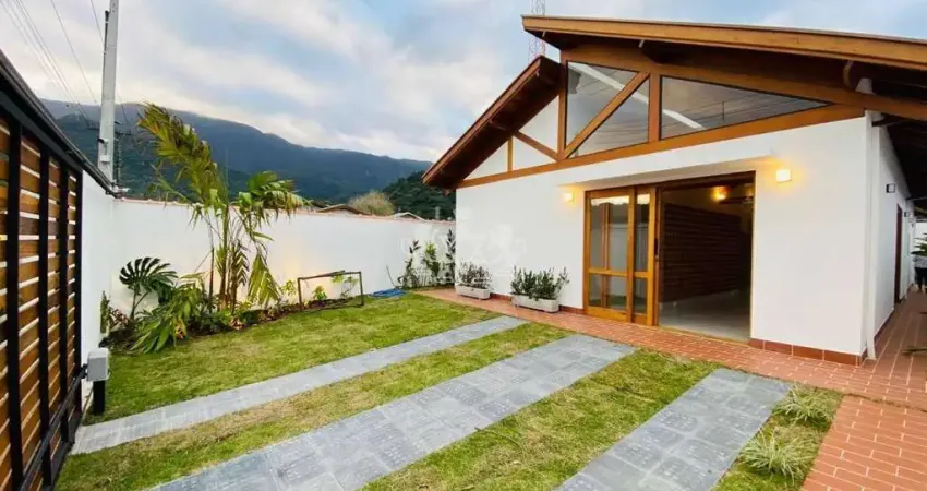 Casa com 3 quartos à venda na Rua Nereu de Oliveira Ramos, 618, Massaguaçu, Caraguatatuba