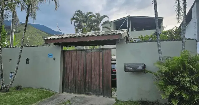 Casa com 3 quartos à venda na Praia da Enseada, São Sebastião