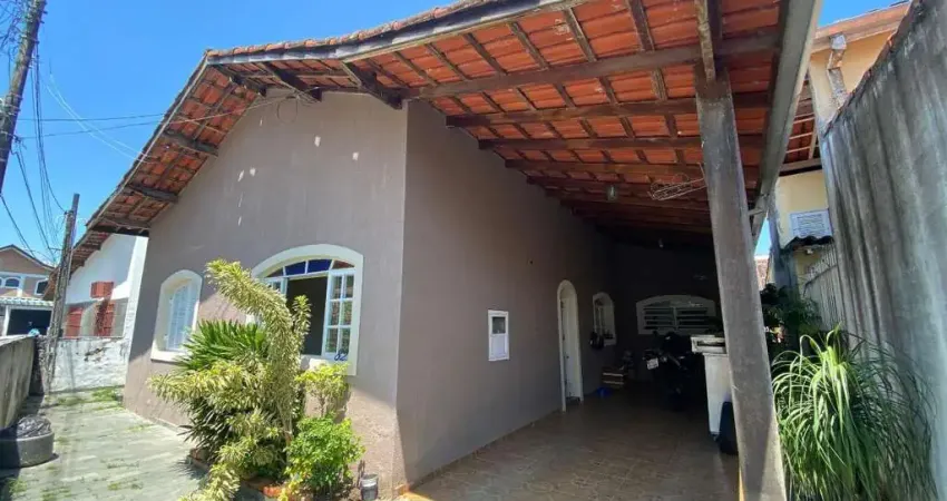 Casa a venda, centro, caraguatatuba, sp, proxima ao supermercado silvinha, rua sem saida, otima oportunidade para quem quer morar no centro da cidade