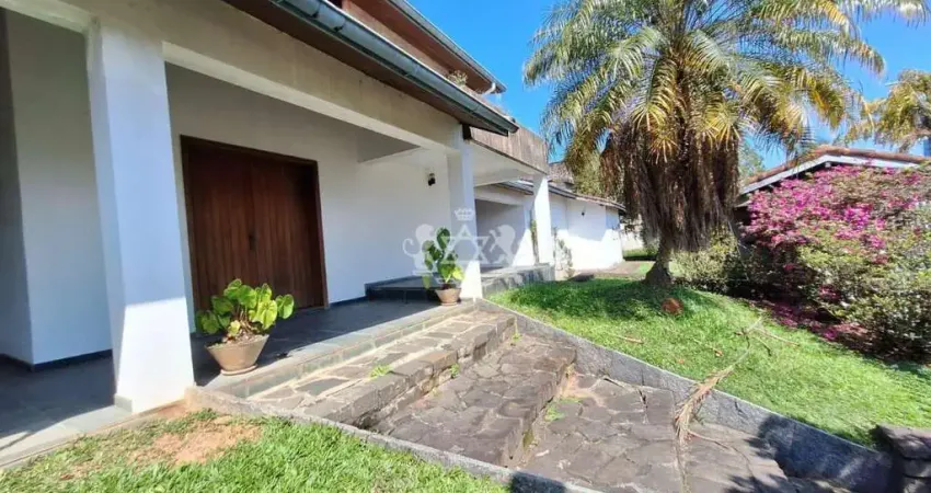 Sobrado a venda proximo a praia localizado excelente bairro indaia, caraguatatuba, sp