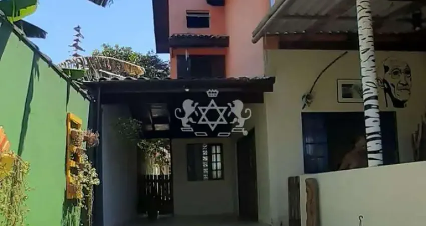 Casa c/ edicula a venda com area total 315 m2 , martim de sa, caraguatatuba, sp