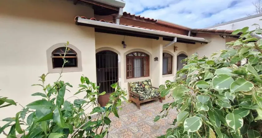 Casa terrea em condominio em uma das melhores praias de caraguatatuba