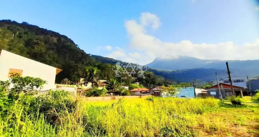 Otima oportunidade de terreno a venda para construir ou investir c/ 250 m2 no bairro recanto verde mar em caraguatatuba. agende a sua visita.