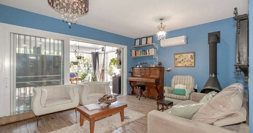 Casa para venda  no Bairro Lomba do Pinheiro em Porto Alegre
