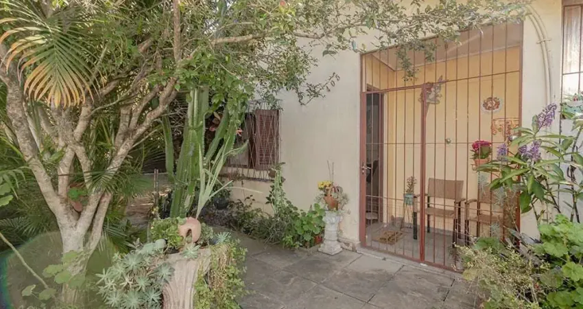 Casa para venda  no Bairro Espírito Santo em Porto Alegre