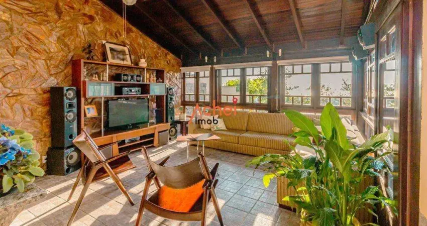 Casa Comercial para venda  no Bairro Nonoai em Porto Alegre