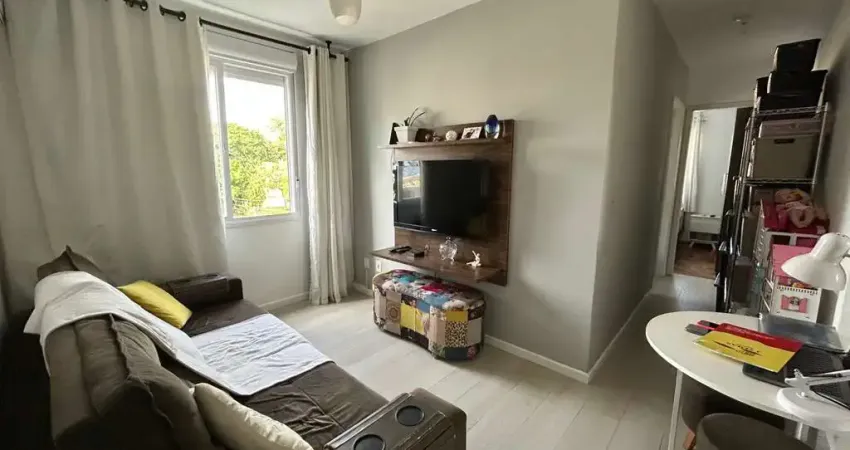 Apartamento com 2 quartos à venda na Rua Gorki, 171, Cavalhada, Porto Alegre