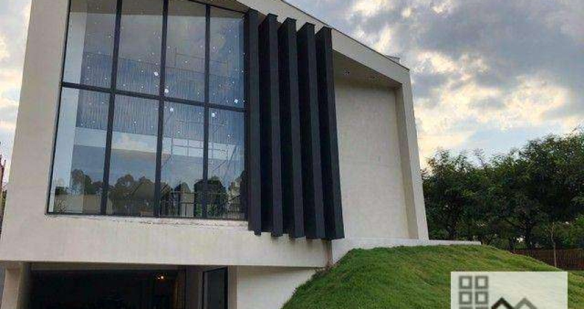 Casa em Condomínio 4 dorms (525m²), 4 Suites, 6 Vagas. Belíssima casa, projeto arquitetônico valorizando cada ambiente