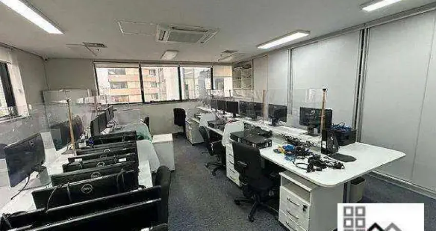 Aluga conjunto comercial (150m²), 4 banheiros, mobiliado, 3 vagas. a 200 metros da estação moema