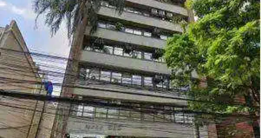 Conjunto comercial (300m²), 6 banheiros, mobiliado, 4 vagas. no coração da vila olímpia