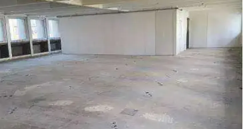 ALUGA CONJUNTO COMERCIAL (219,95m²), 4 BANHEIROS, 3 VAGAS. A 400 METROS DA ESTAÇÃO CONSOLAÇÃO
