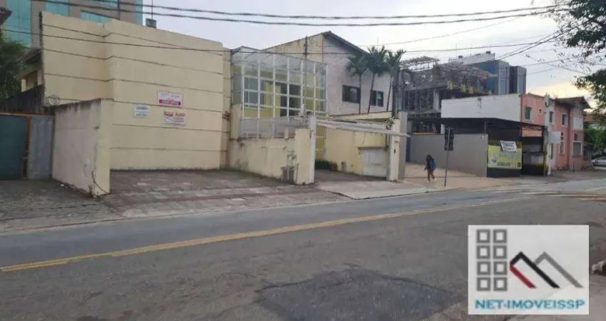 CASA COMERCIAL (269m²), 6 SALAS, 4 BANHEIROS, 4 VAGAS. PRÓXIMO DA REGIÃO ITAIM BIBI