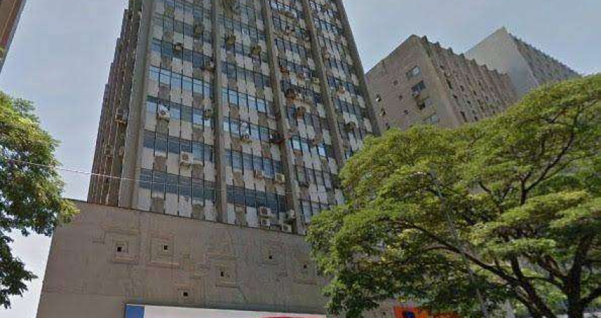 LAJE COMERCIAL (448m²), 6 BANHEIROS, 3 VAGAS. A 500 METROS DA ESTAÇÃO FARIA LIMA