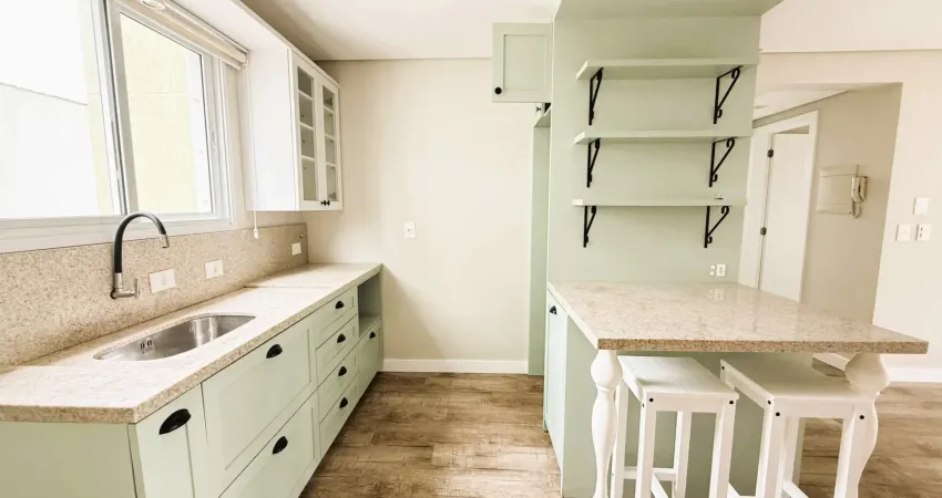 Apartamento Semi Mobiliado No Bairro Atiradores, Joinville