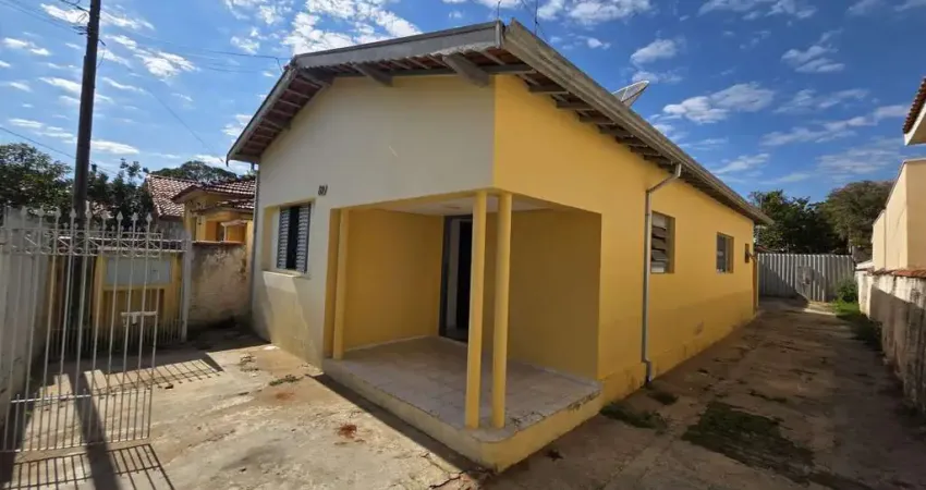 Casa para Locação em Indaiatuba, Cidade Nova, 3 dormitórios, 1 banheiro, 1 vaga