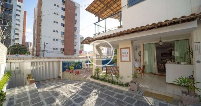 Casa para vender com 12 quartos, sendo 7 suítes, com 408m² no bairro Piedade