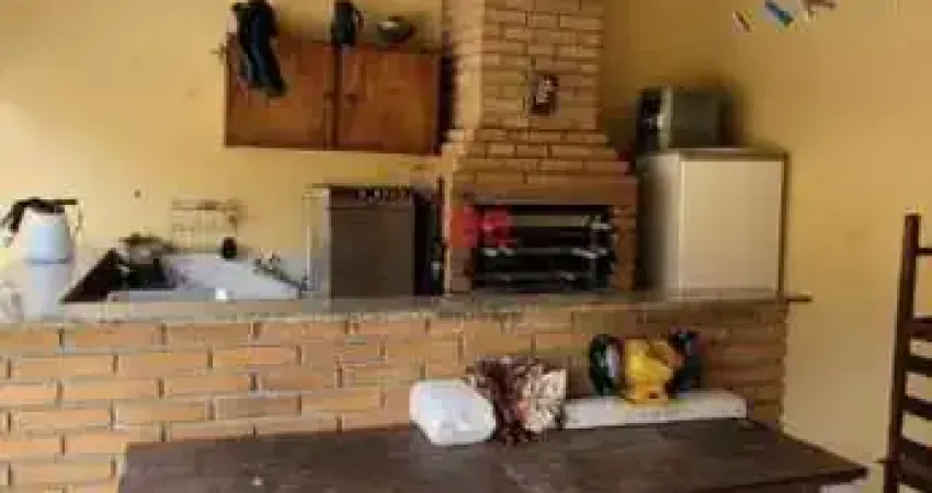 Casa com 3 quartos à venda na Vila Jardim Celina, Bauru